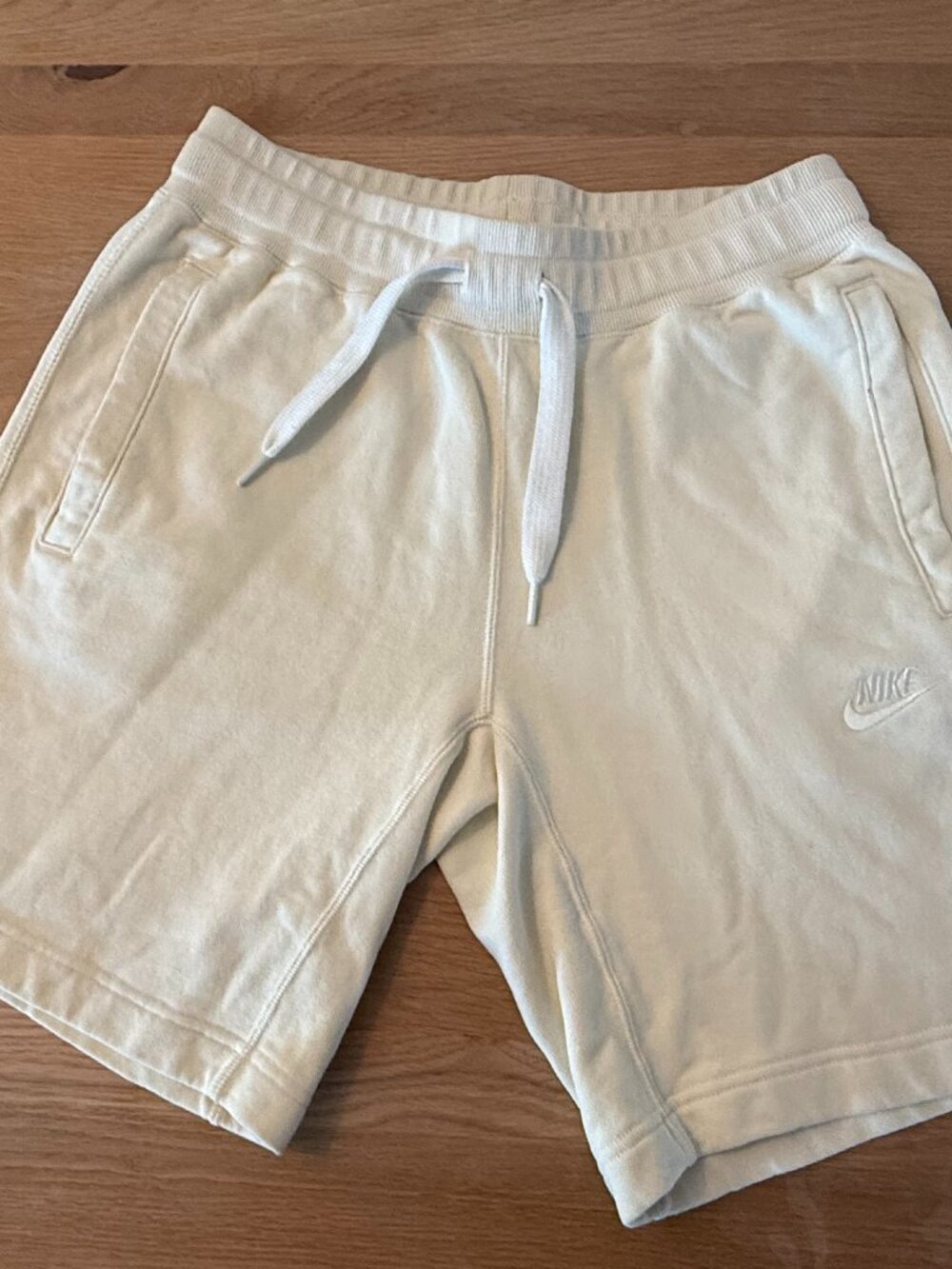 Nike Fleece Sweat Shorts Men's L Cream White Drawstring Pockets
